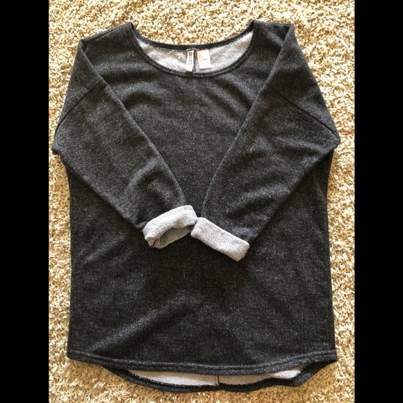 H&M basic size small pullover - Picture 2 of 2